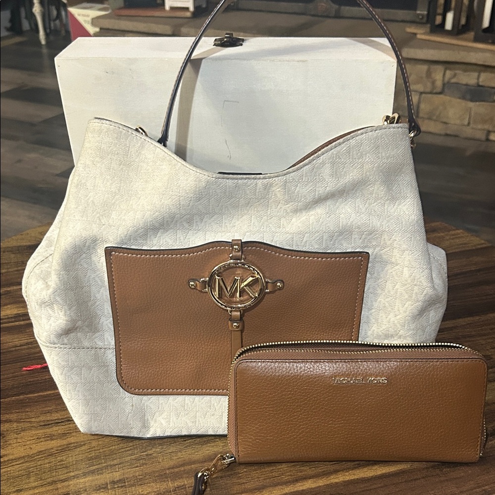 Michael Kors Cream and Brown Hobo Bag with Wallet